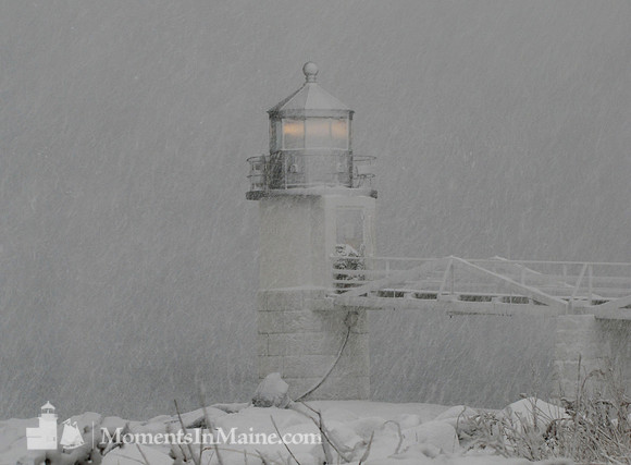 Marshall Point Light #MPL-012