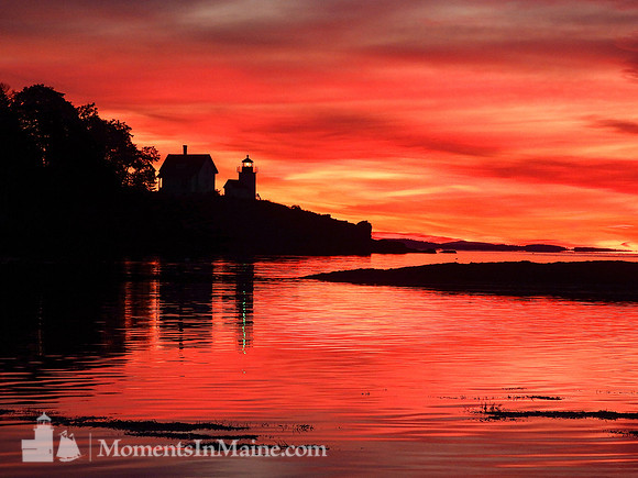 Curtis Island Lighthouse Sunrise #BT-0009