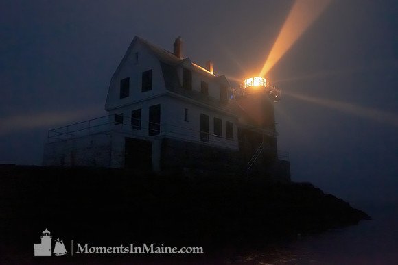 Rockland Breakwater Light in the Fog #DRW-072