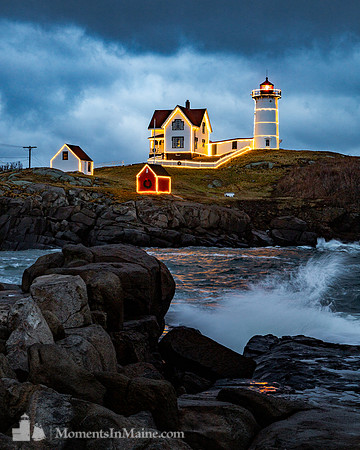 December Gale at Nubble Light #DT-0186