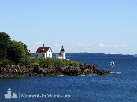 Curtis Island Lighthouse #CIL-005