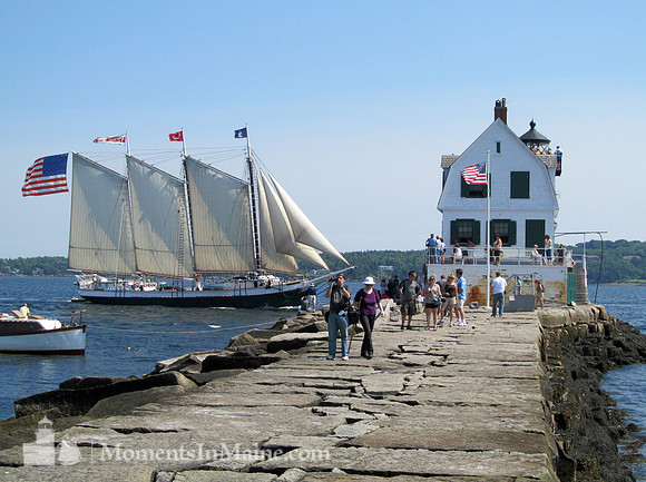 Schooner Victory Chimes #SCH-023