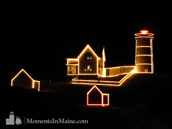 Christmas at Nubble Light #NBL-007