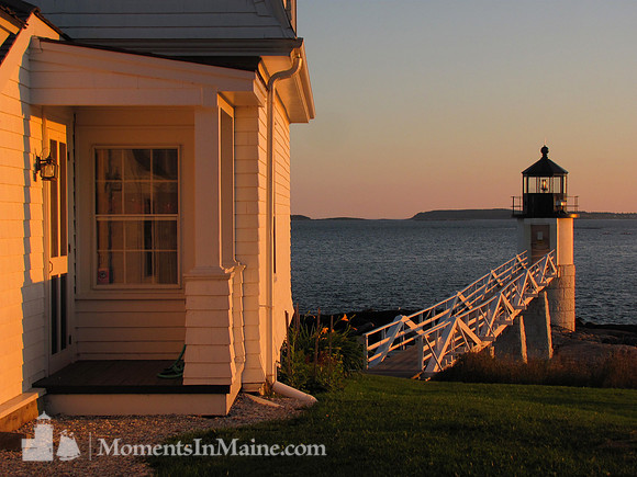 Marshall Point Light #MPL-025