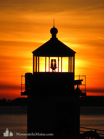 Marshall Point Light #MPL-017