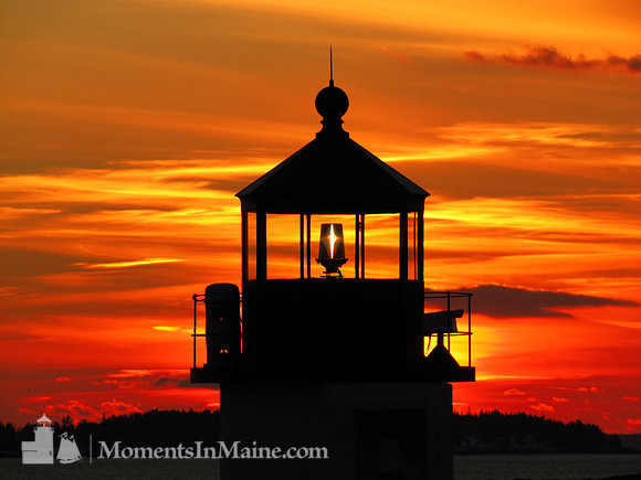 Marshall Point Light #MPL-018